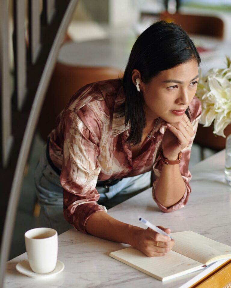 jovens-empreendedores:-empresas-juniores-viram-porta-de-entrada-para-negocios-reais
