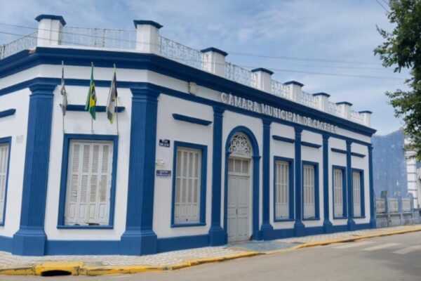 MT: com salário de R$ 11,2 mil, vereadores criam auxílio alimentação de R$ 1,7 mil mt:-com-salario-de-r$-11,2-mil,-vereadores-criam-auxilio-alimentacao-de-r$-1,7-mil